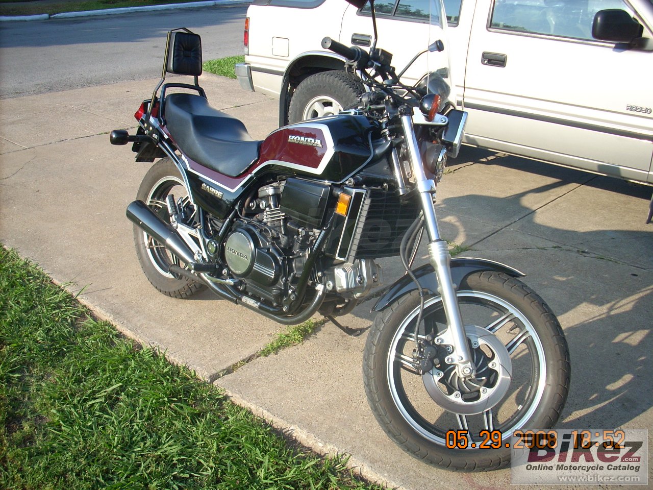 Big DALLAS TX vf 700 s sabre picture and wallpaper from Bikez.com